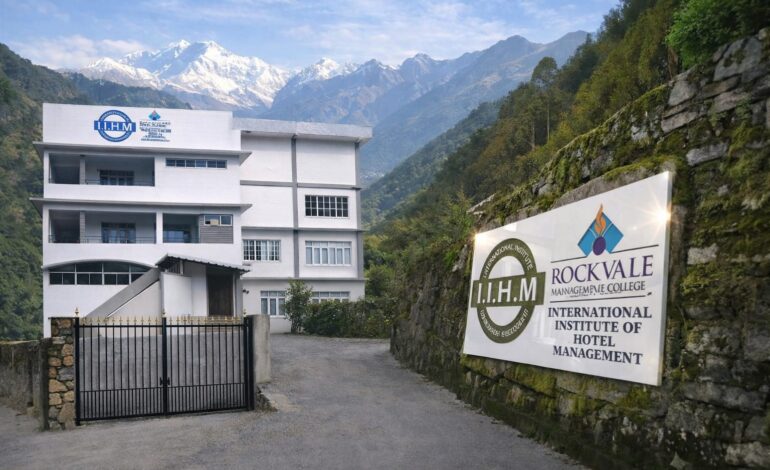 Official collaboration announcement between Rockvale Management College and IIHM