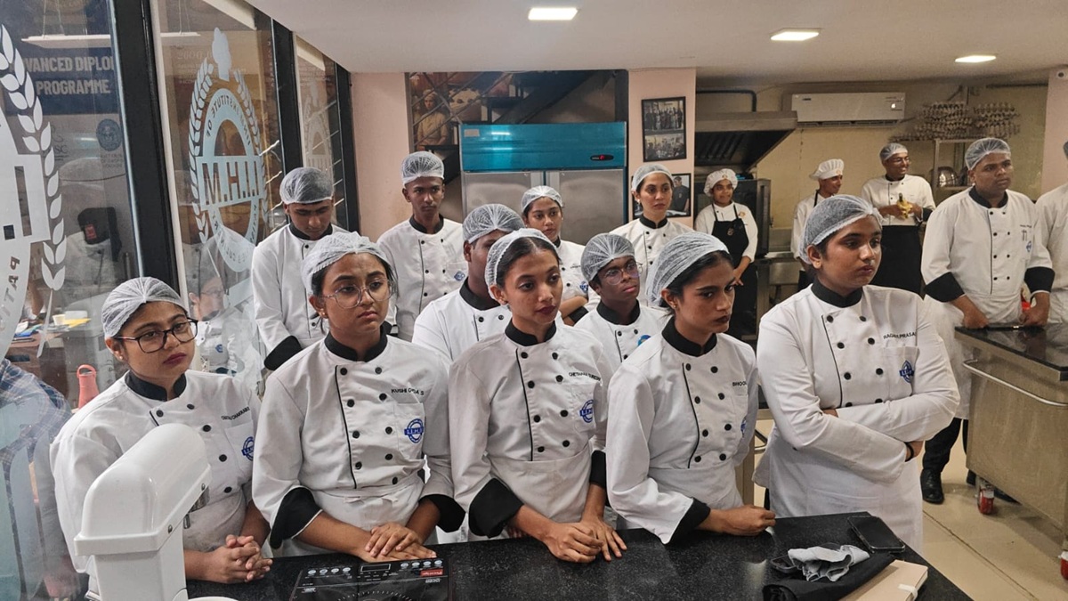 IIHM Bangalore celebrates World Chocolate Day